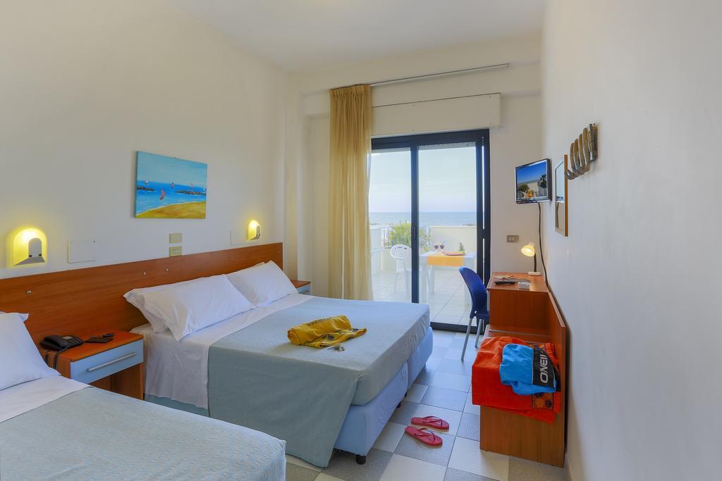 Residence Sunrise San Benedetto del Tronto Exterior foto